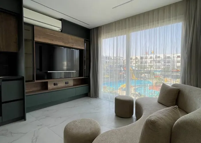 Jasmine & Aqua Park Apartment *