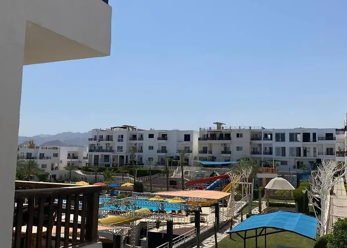 Jasmine & Aqua Park Apartment
